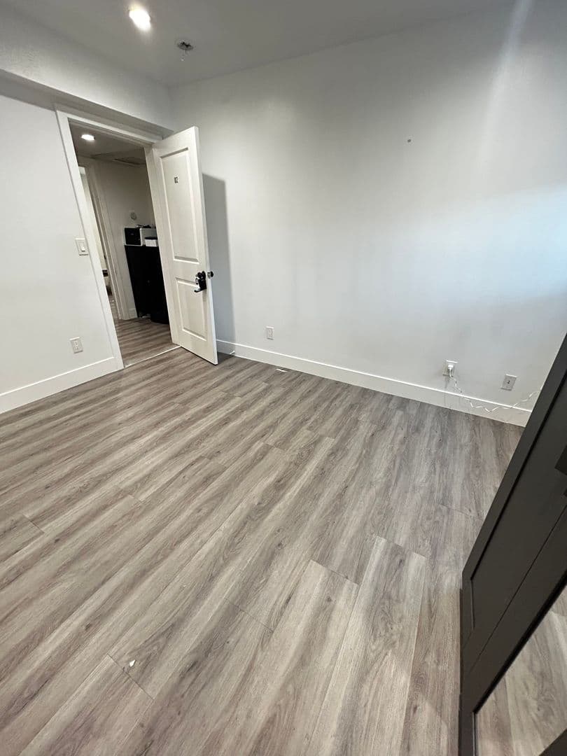 LOS ANGELES Apartment: 3711  HALLDALE AVE