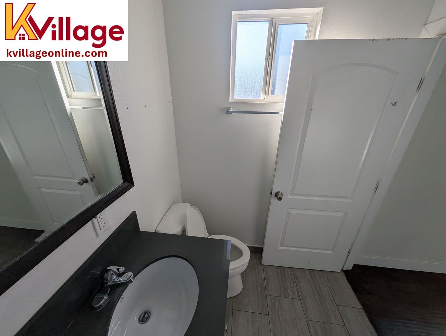 LOS ANGELES Apartment: 1442 W 35TH ST