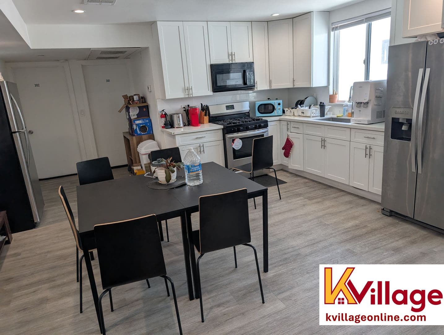 LOS ANGELES Apartment: 1575 1/2 W 37TH PL - 302