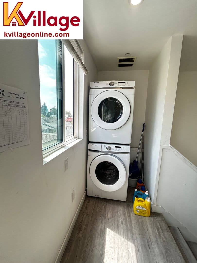 LOS ANGELES Apartment: 1528 1/2 W 36TH PL - 304 (unfurnished)