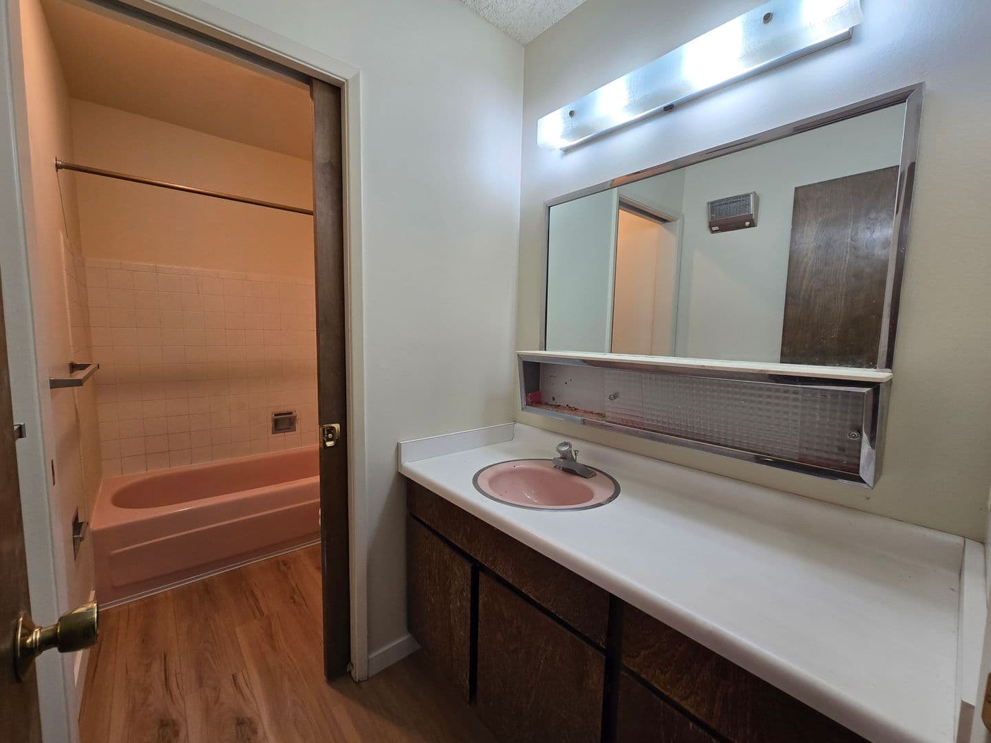 Spokane Apartment: 3102 E 27th Ave