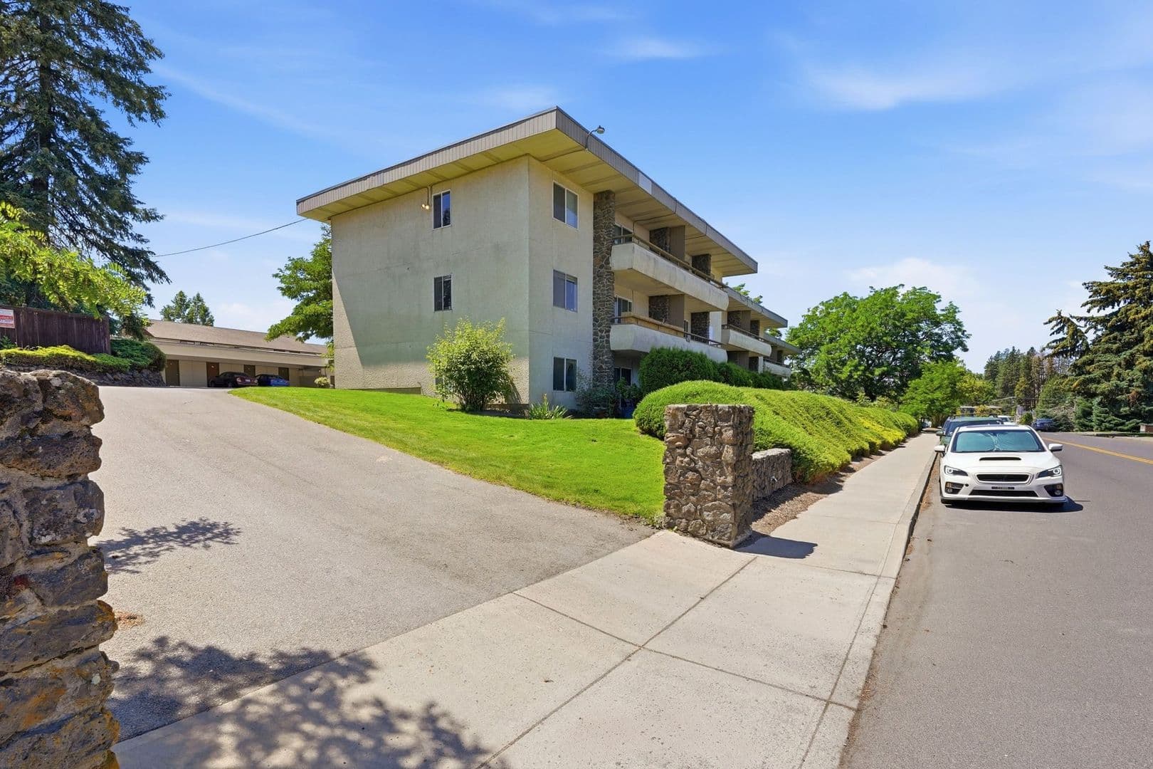 Spokane Apartment: 3102 E 27th Ave