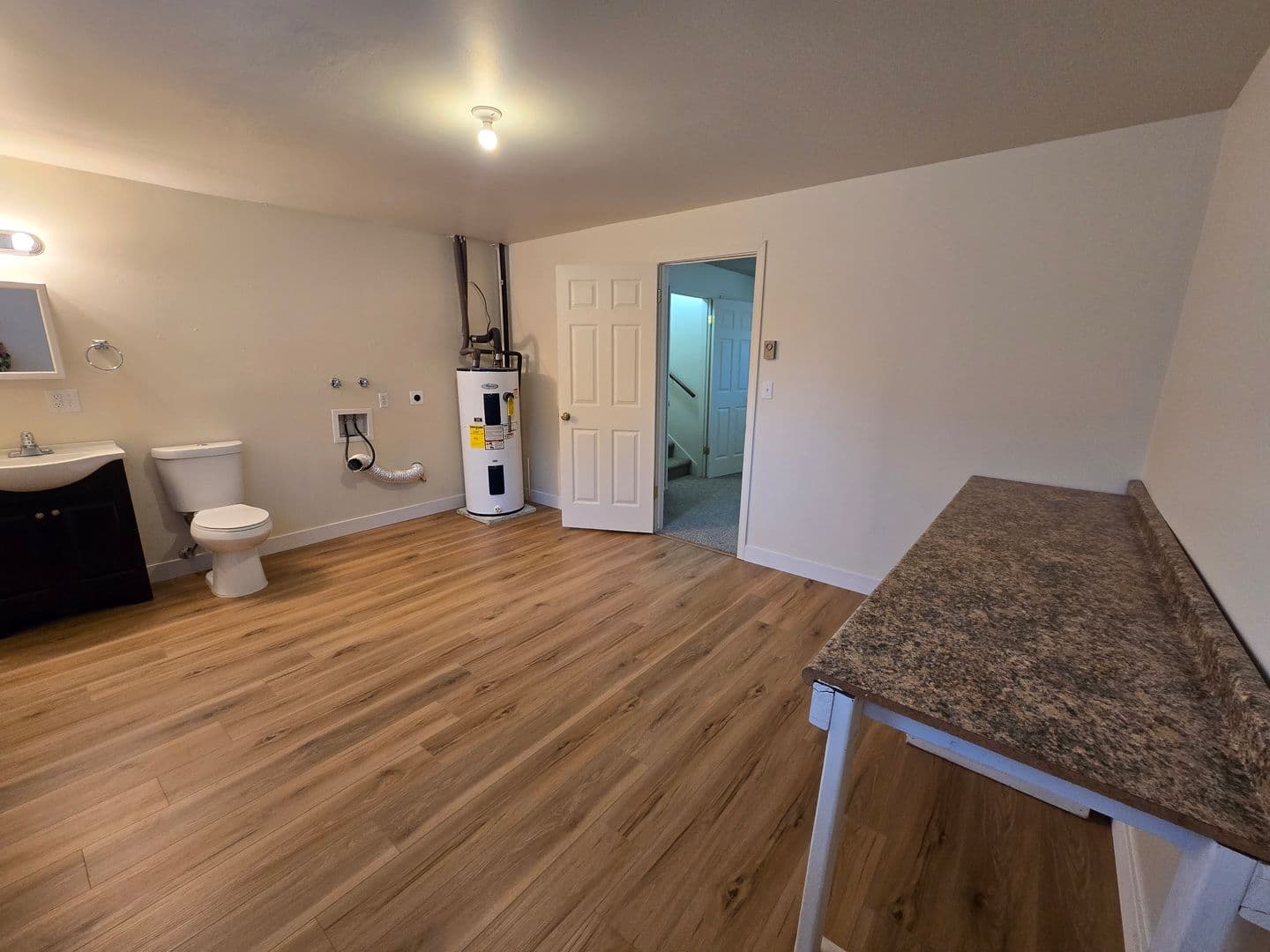 Spokane Apartment: 10005-10007 E 8th Ave