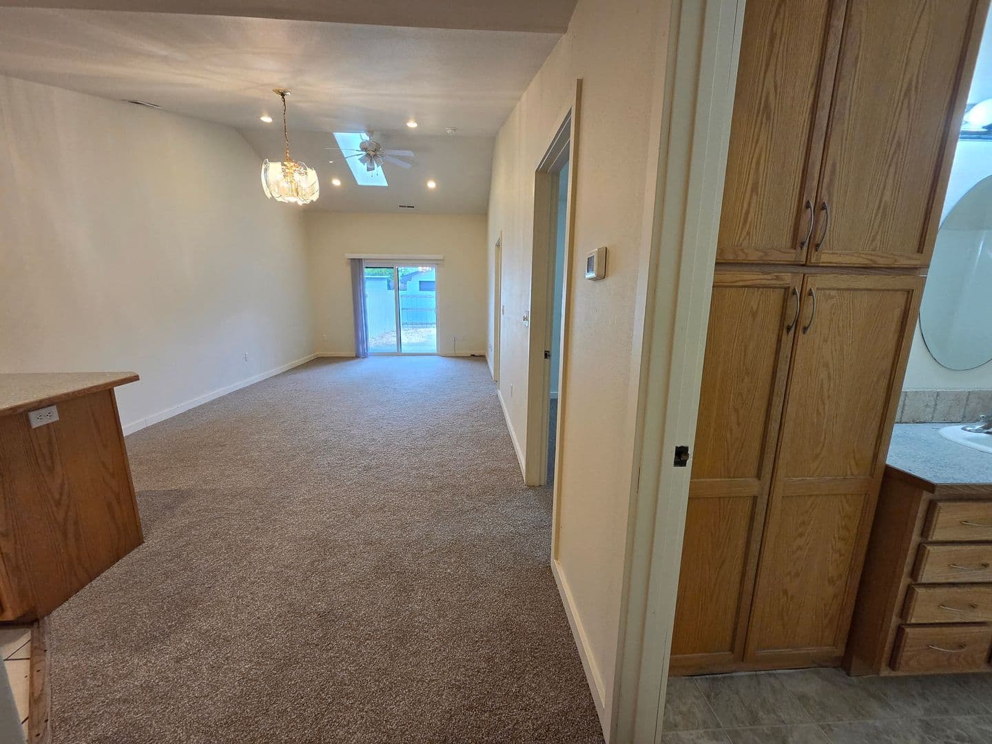 Spokane Apartment: 5912 N. Addison St.