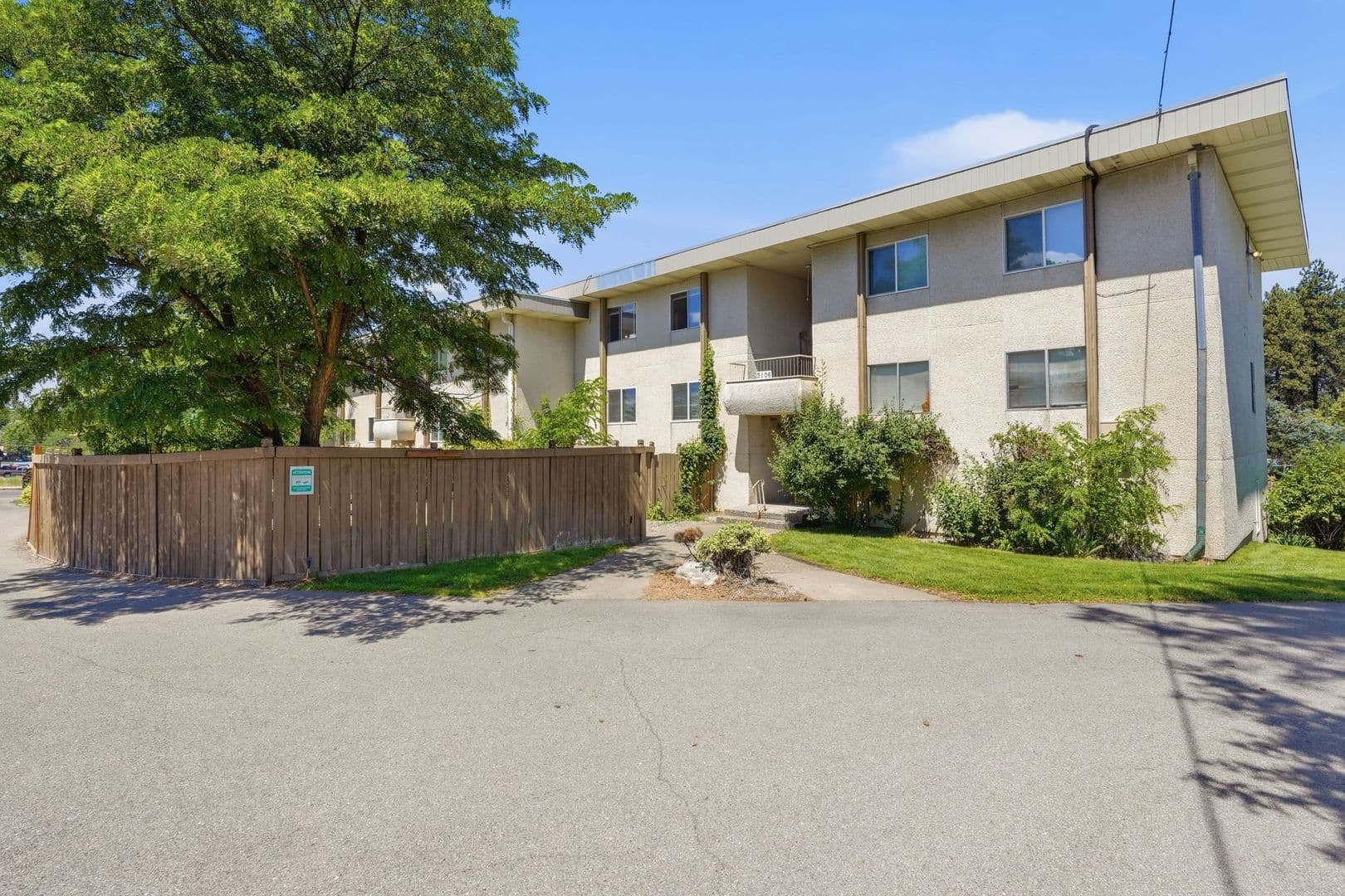 Spokane Apartment: 3102 E 27th Ave
