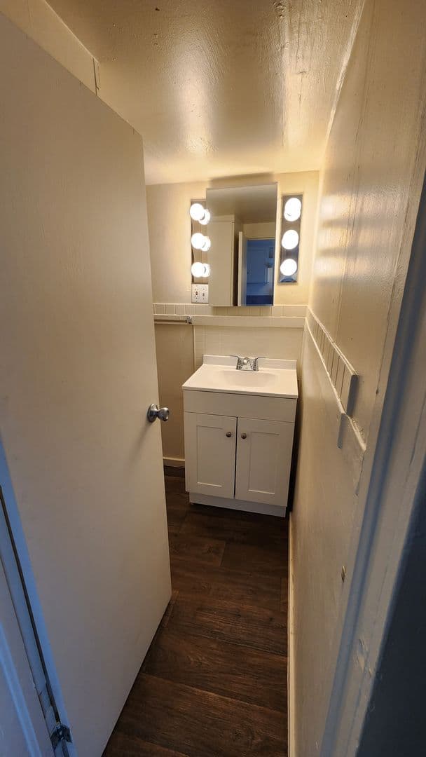 Spokane Valley Apartment: 18220 E Sprague Ave