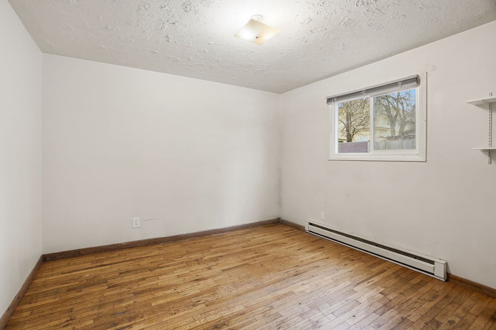 Spokane Apartment: 1611 W 8th Ave