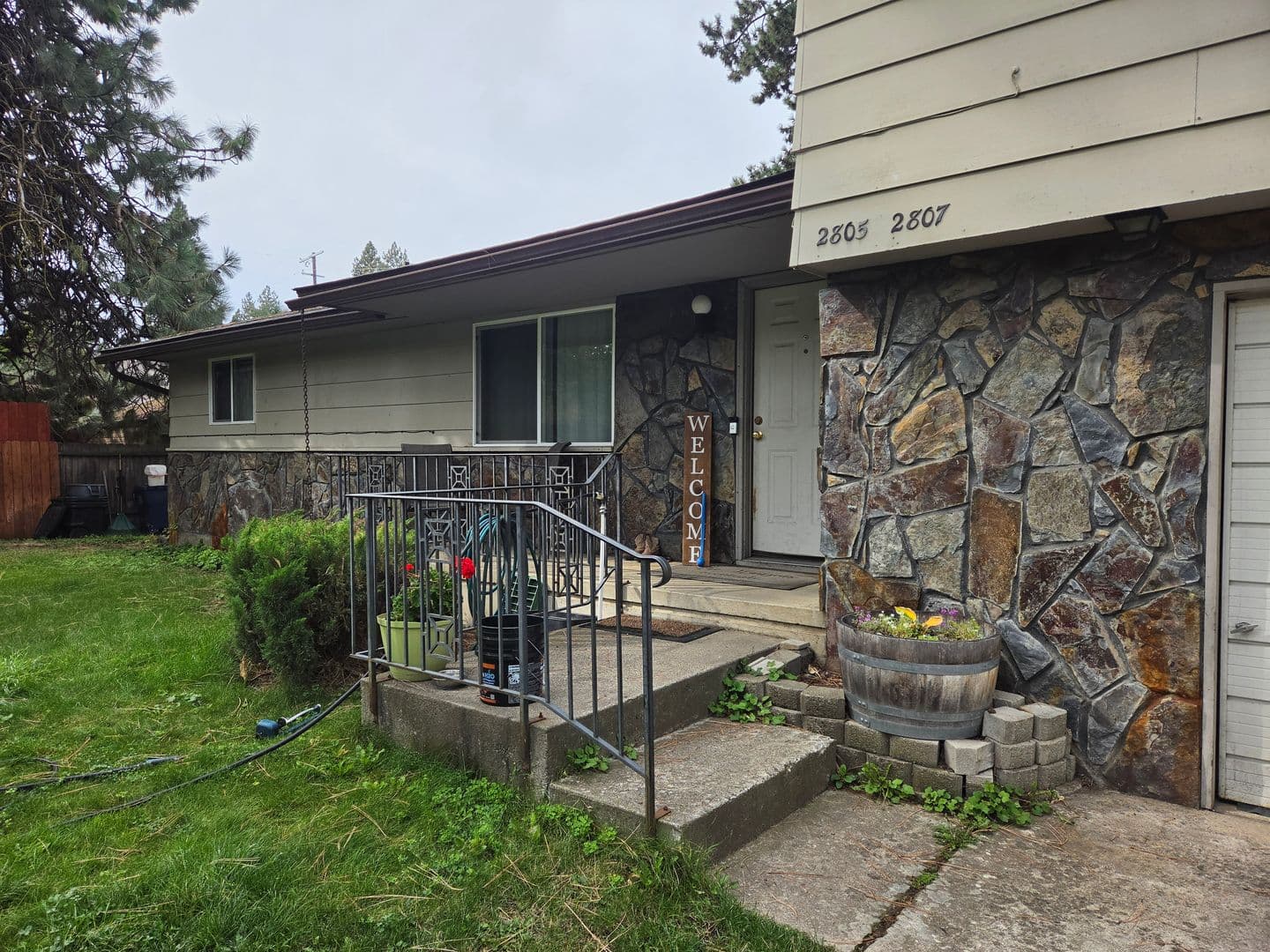 Coeur d'Alene Apartment: 2805-07 N Honeysuckle Dr