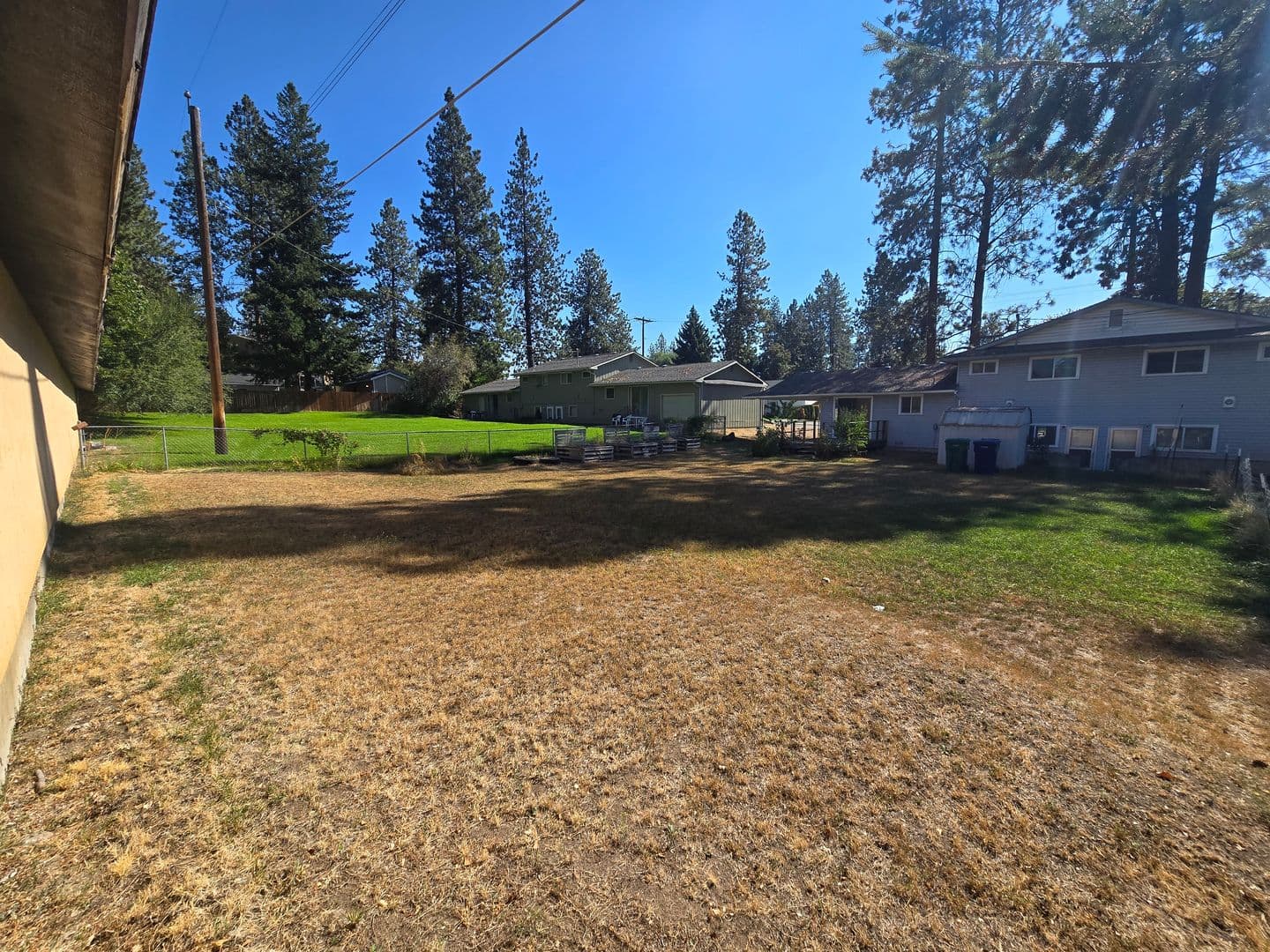 Spokane Apartment: 10005-10007 E 8th Ave