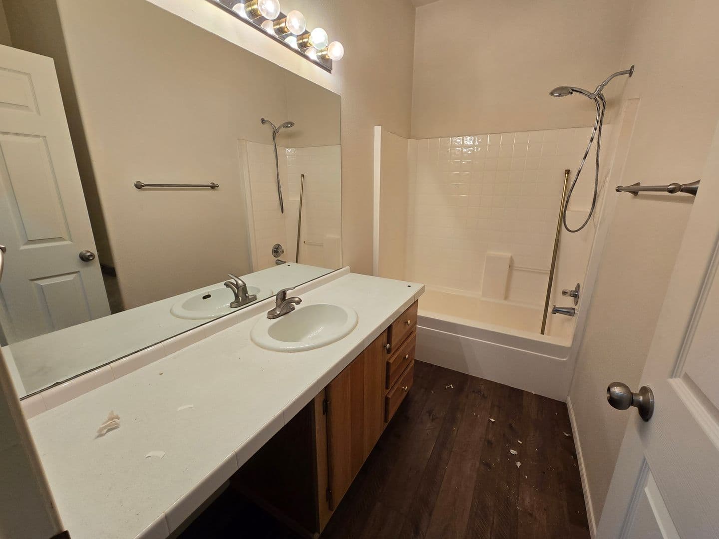 Coeur d'ALene Apartment: 4161 W. Foothills Dr. Units A-C
