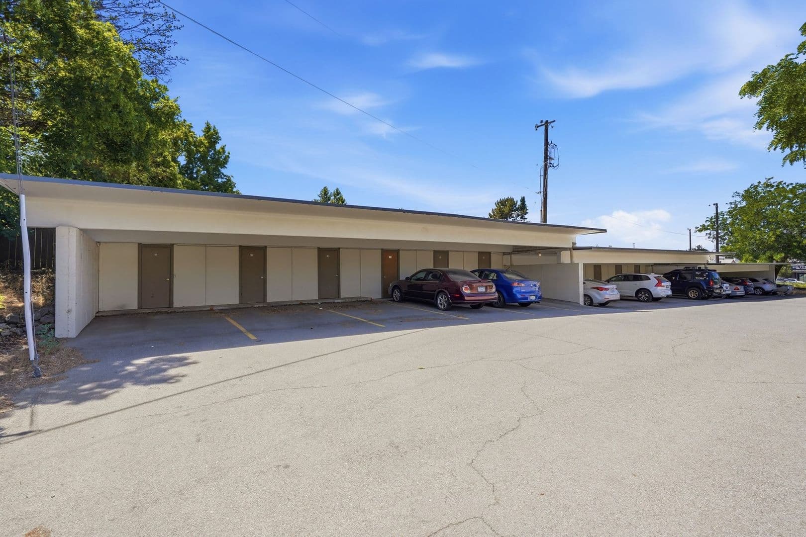 Spokane Apartment: 3102 E 27th Ave