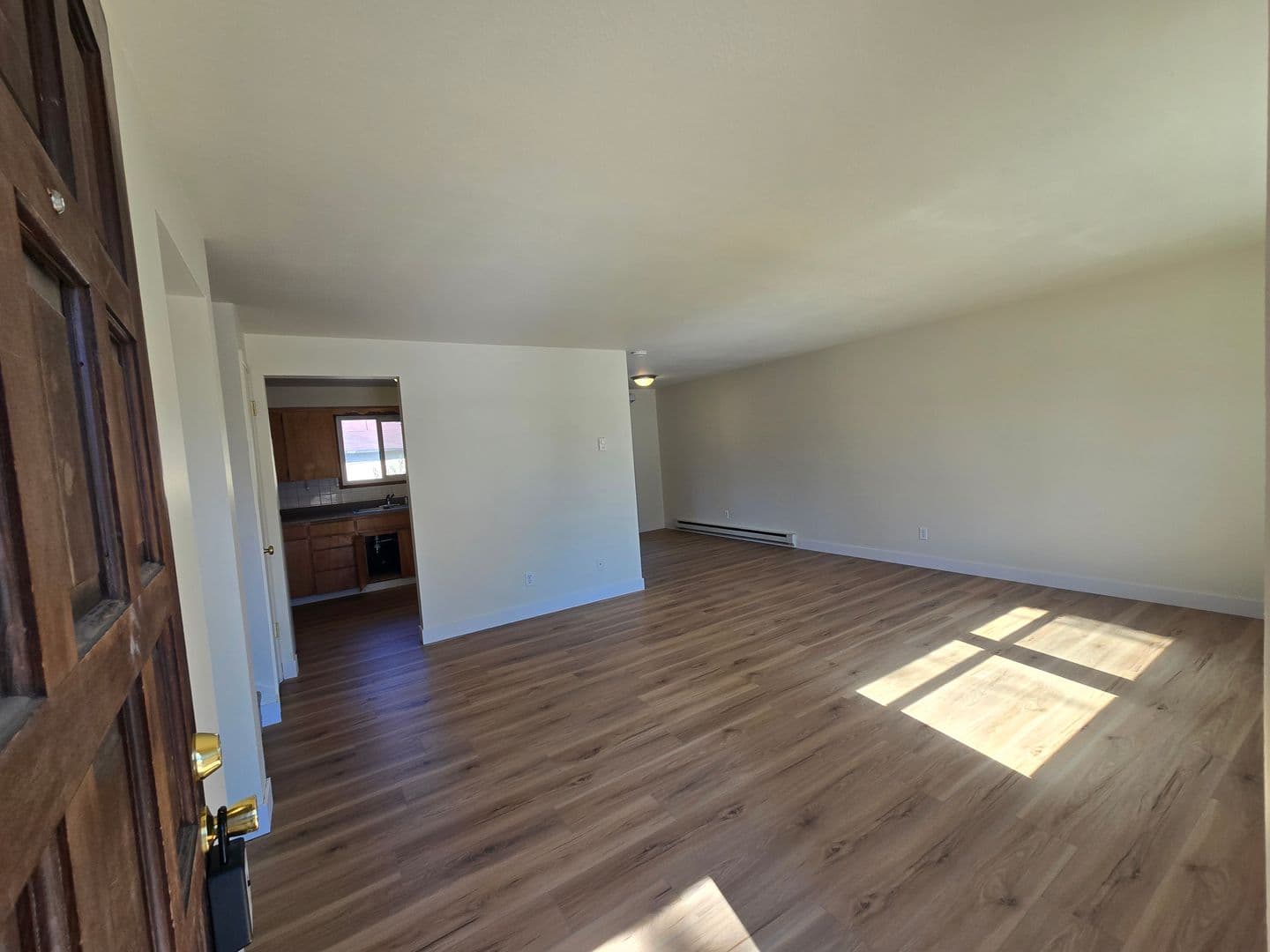 Spokane Apartment: 10005-10007 E 8th Ave