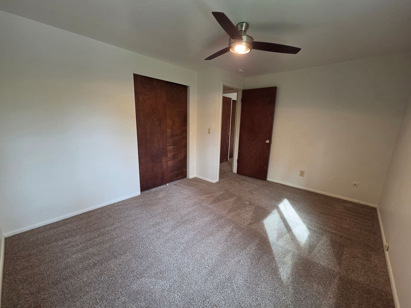 Coeur d'Alene Apartment: 2805-07 N Honeysuckle Dr