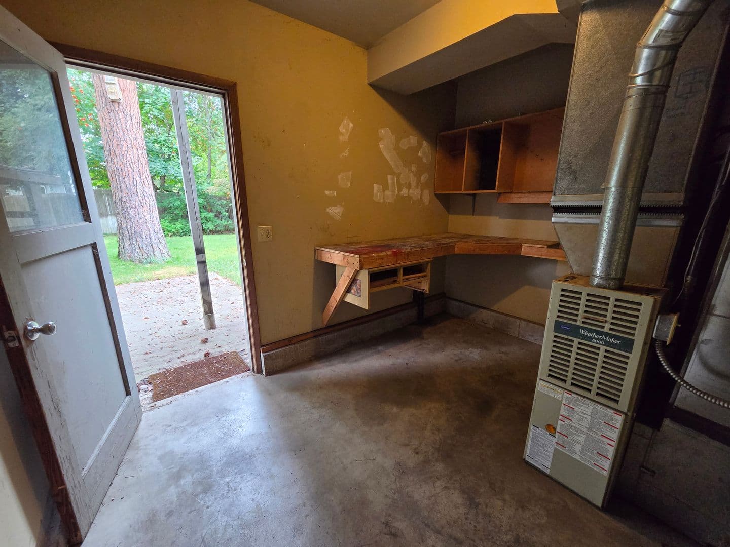 Coeur d'Alene Apartment: 2805-07 N Honeysuckle Dr