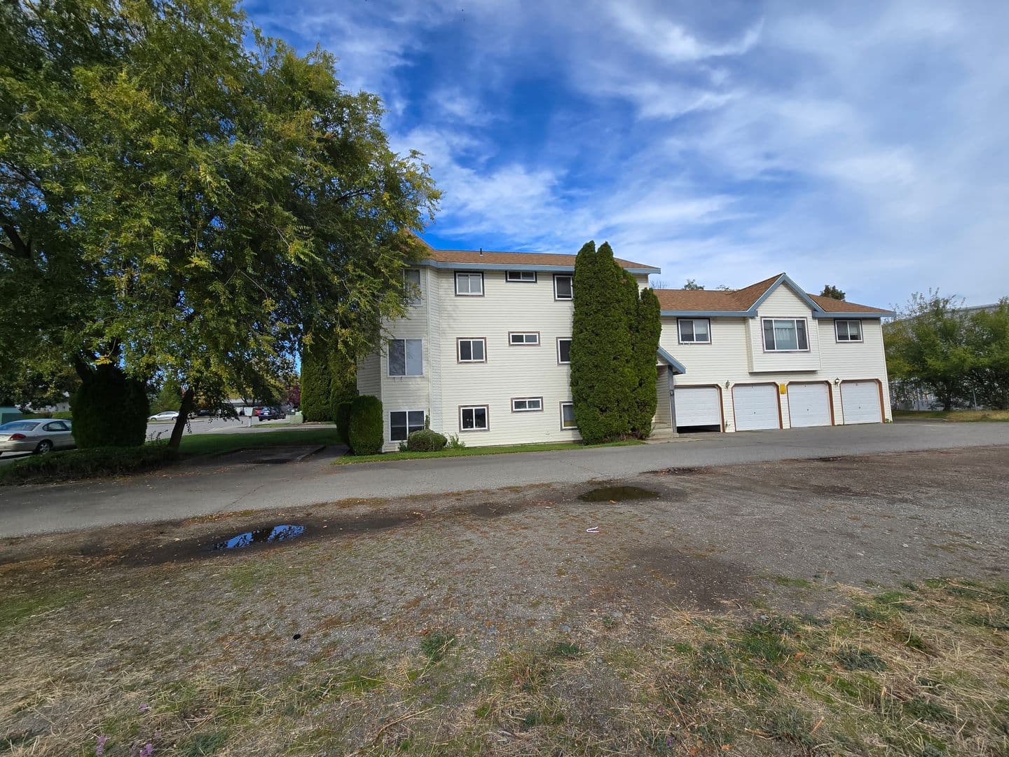 Post Falls Apartment: 810 N Siony Ln Units A-D