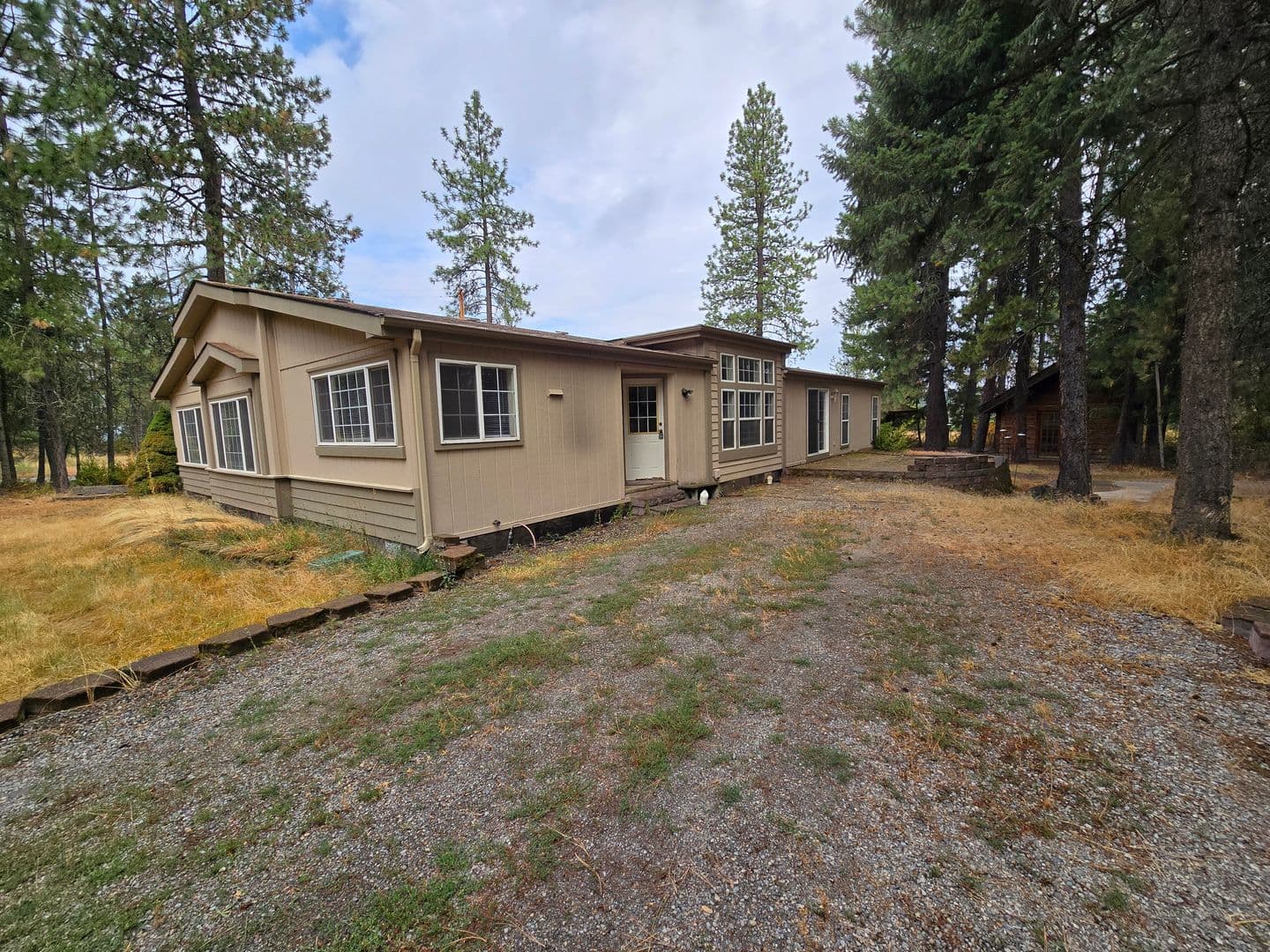 Coeur d'ALene Apartment: 4161 W. Foothills Dr. Units A-C