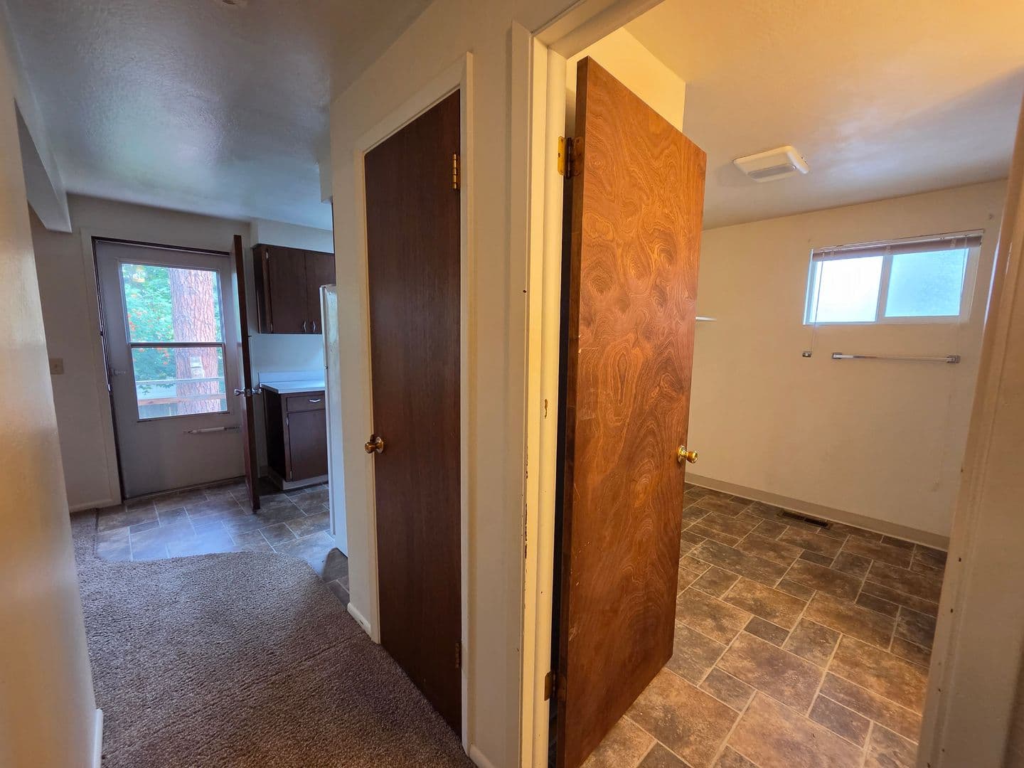 Coeur d'Alene Apartment: 2805-07 N Honeysuckle Dr