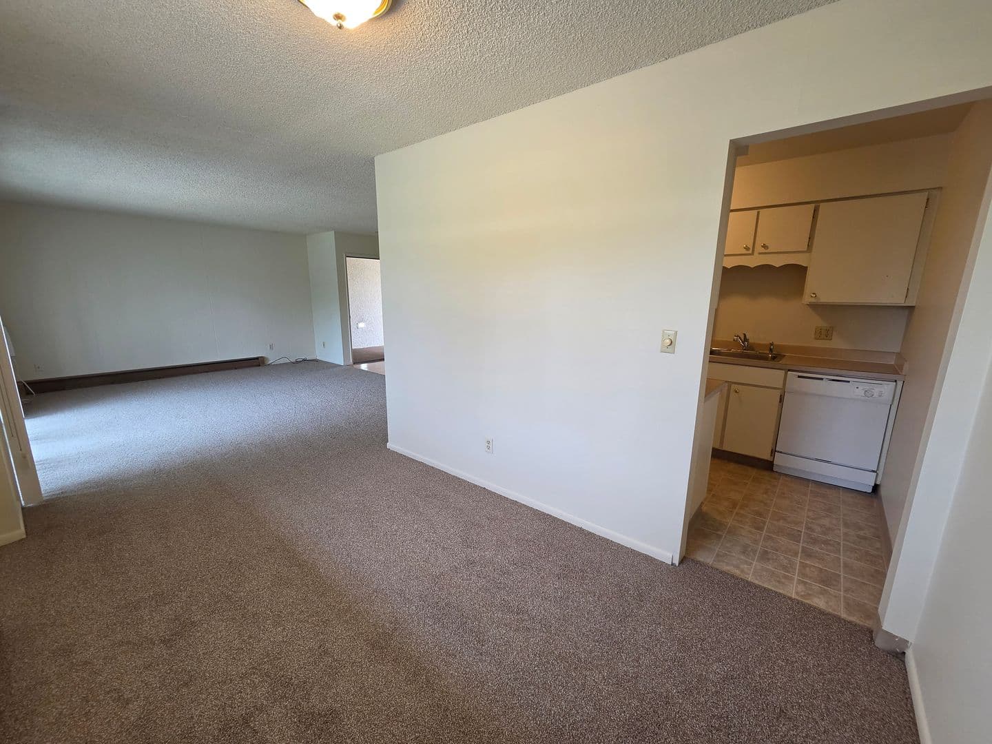 Spokane Apartment: 3102 E 27th Ave