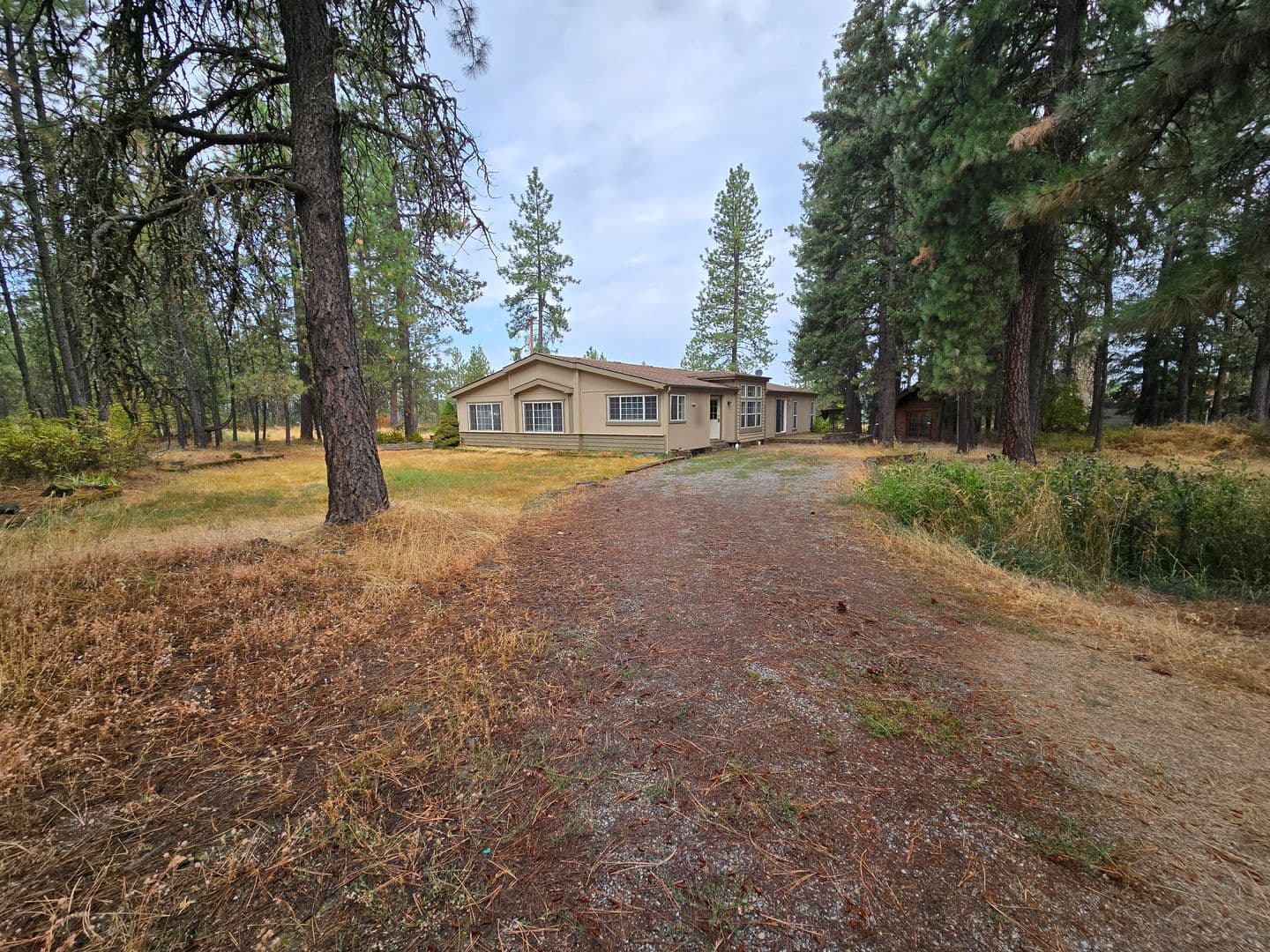 Coeur d'ALene Apartment: 4161 W. Foothills Dr. Units A-C