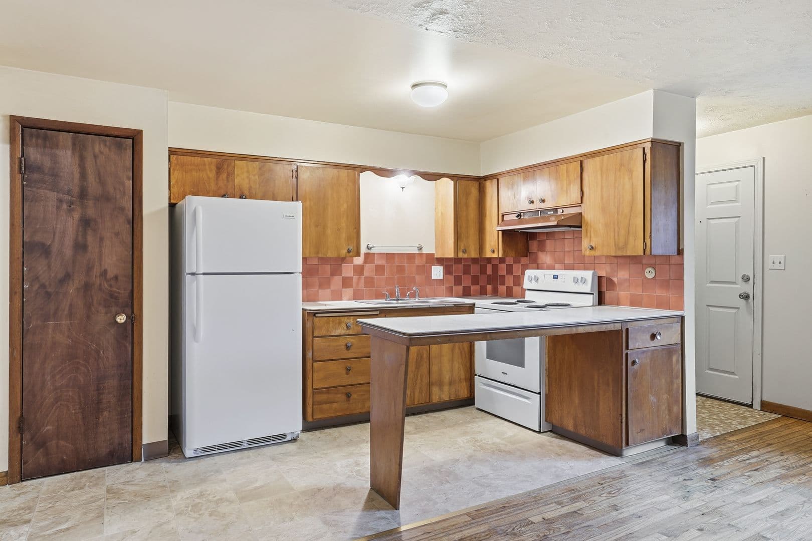 Spokane Apartment: 1611 W 8th Ave