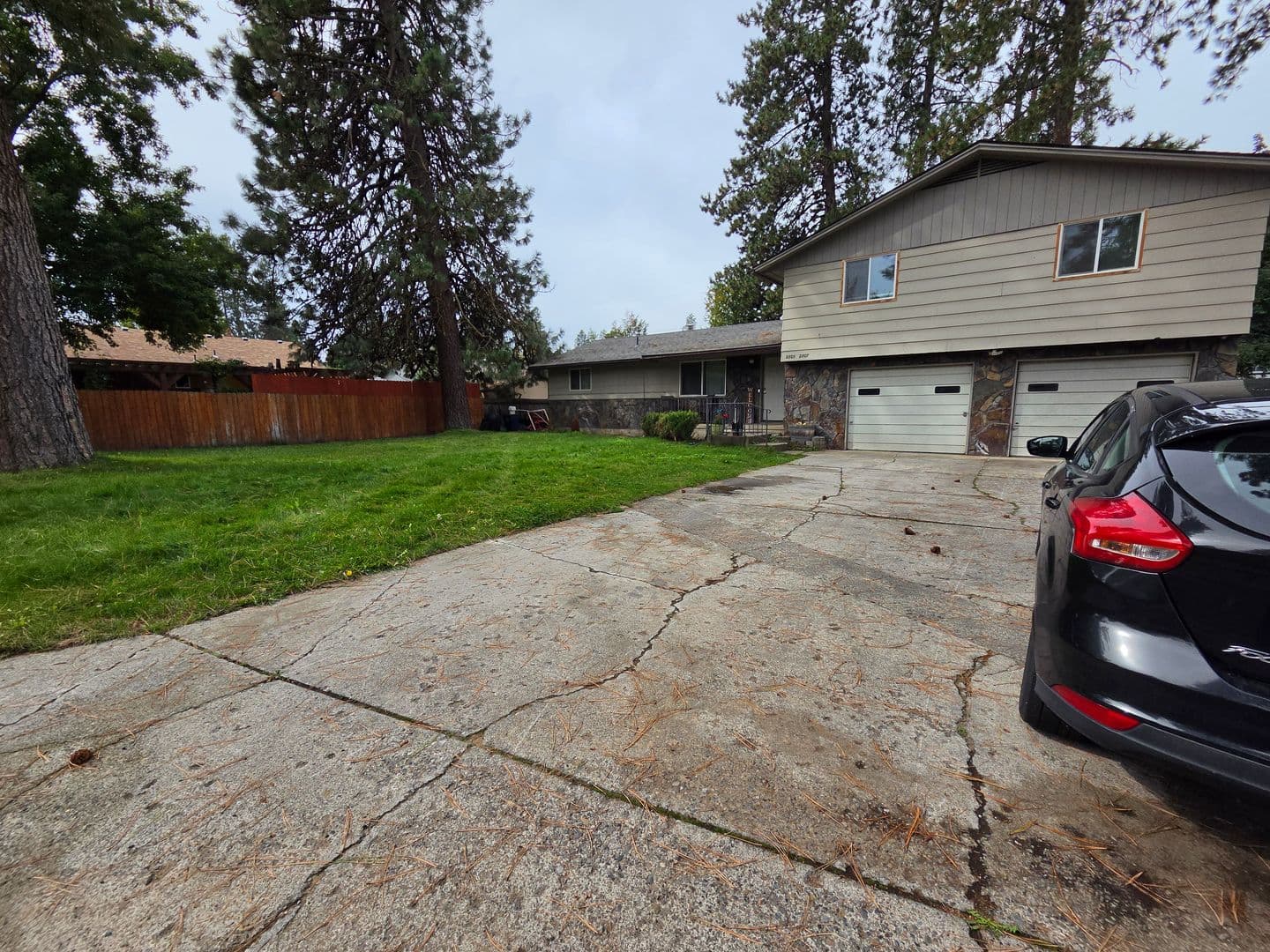 Coeur d'Alene Apartment: 2805-07 N Honeysuckle Dr