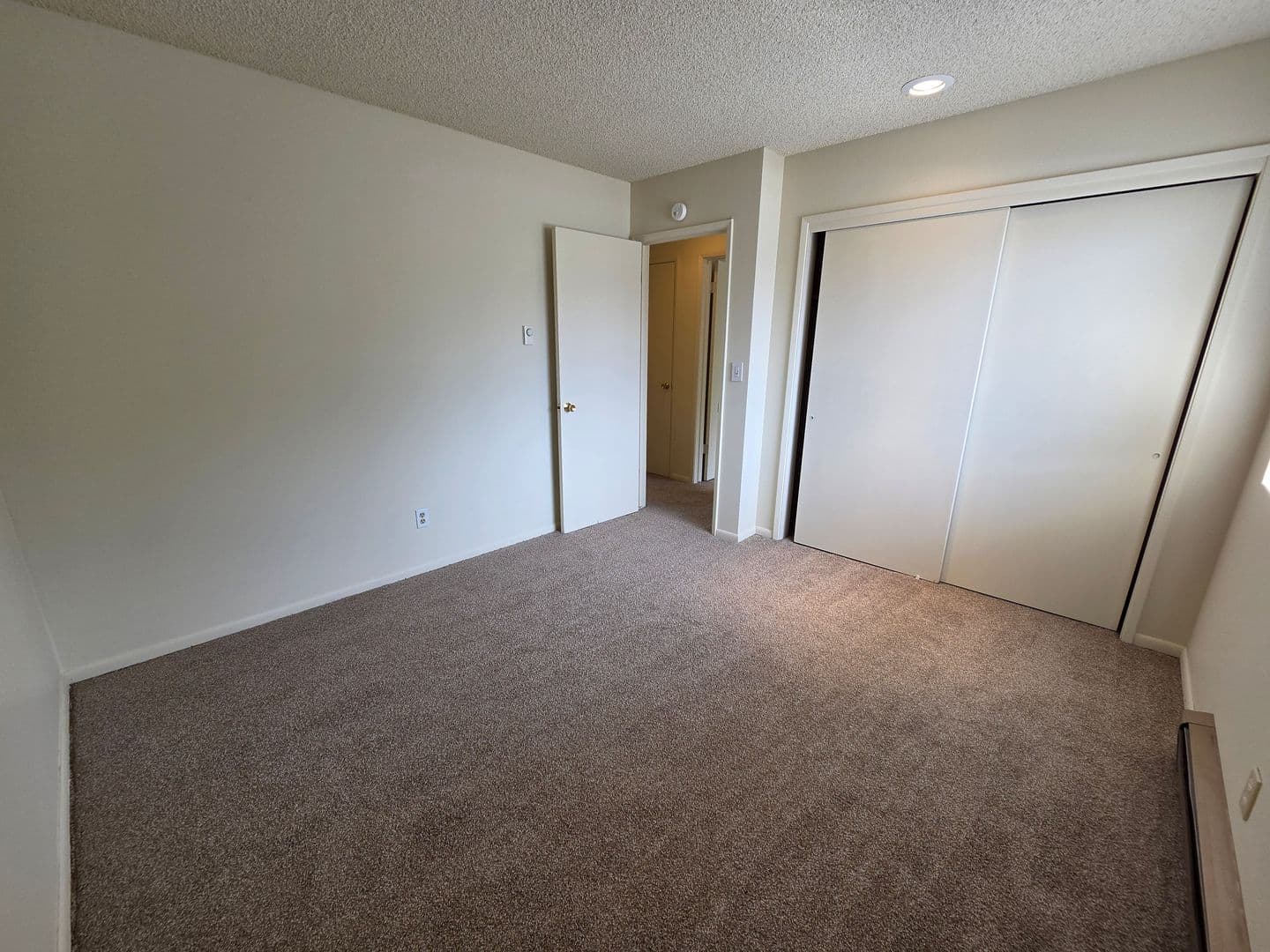 Spokane Apartment: 3102 E 27th Ave