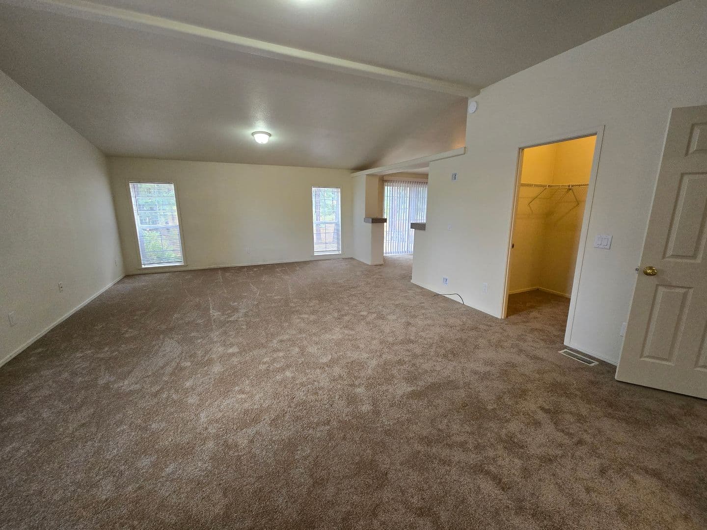 Coeur d'ALene Apartment: 4161 W. Foothills Dr. Units A-C