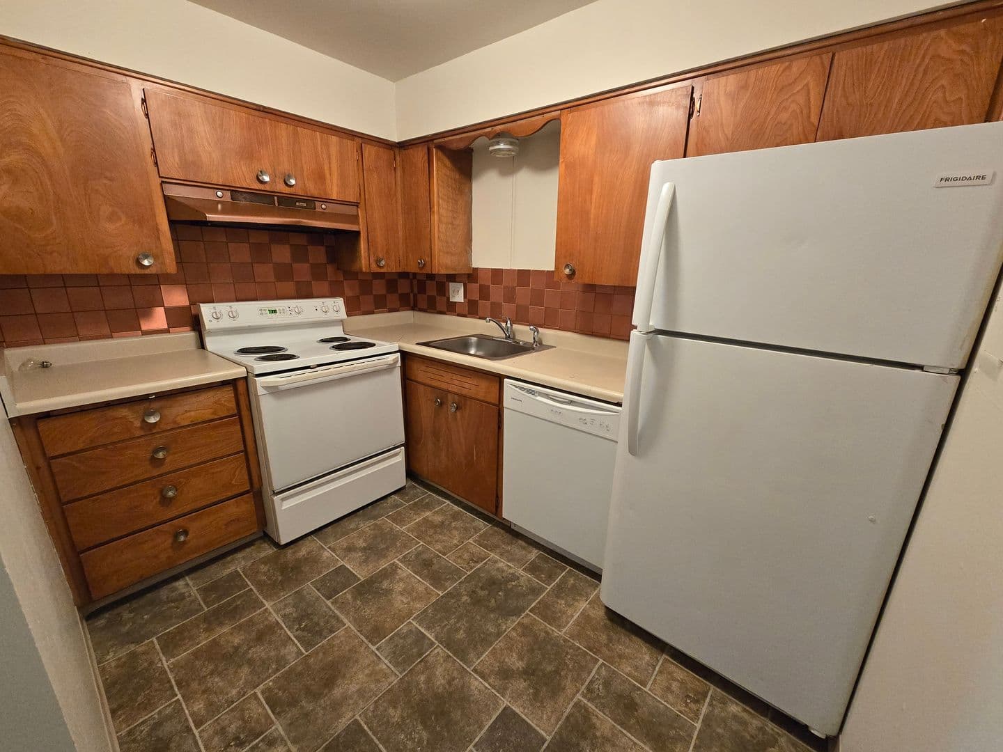 Spokane Apartment: 1611 W 8th Ave