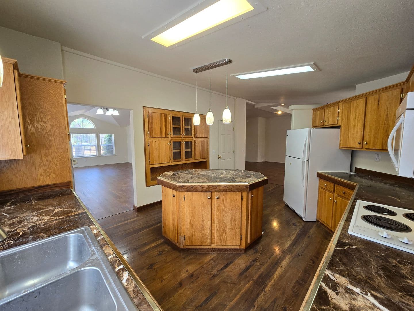 Coeur d'ALene Apartment: 4161 W. Foothills Dr. Units A-C