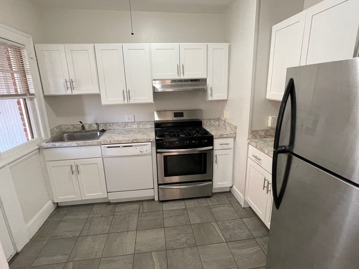 West Hartford Apartment: Farmington Avenue