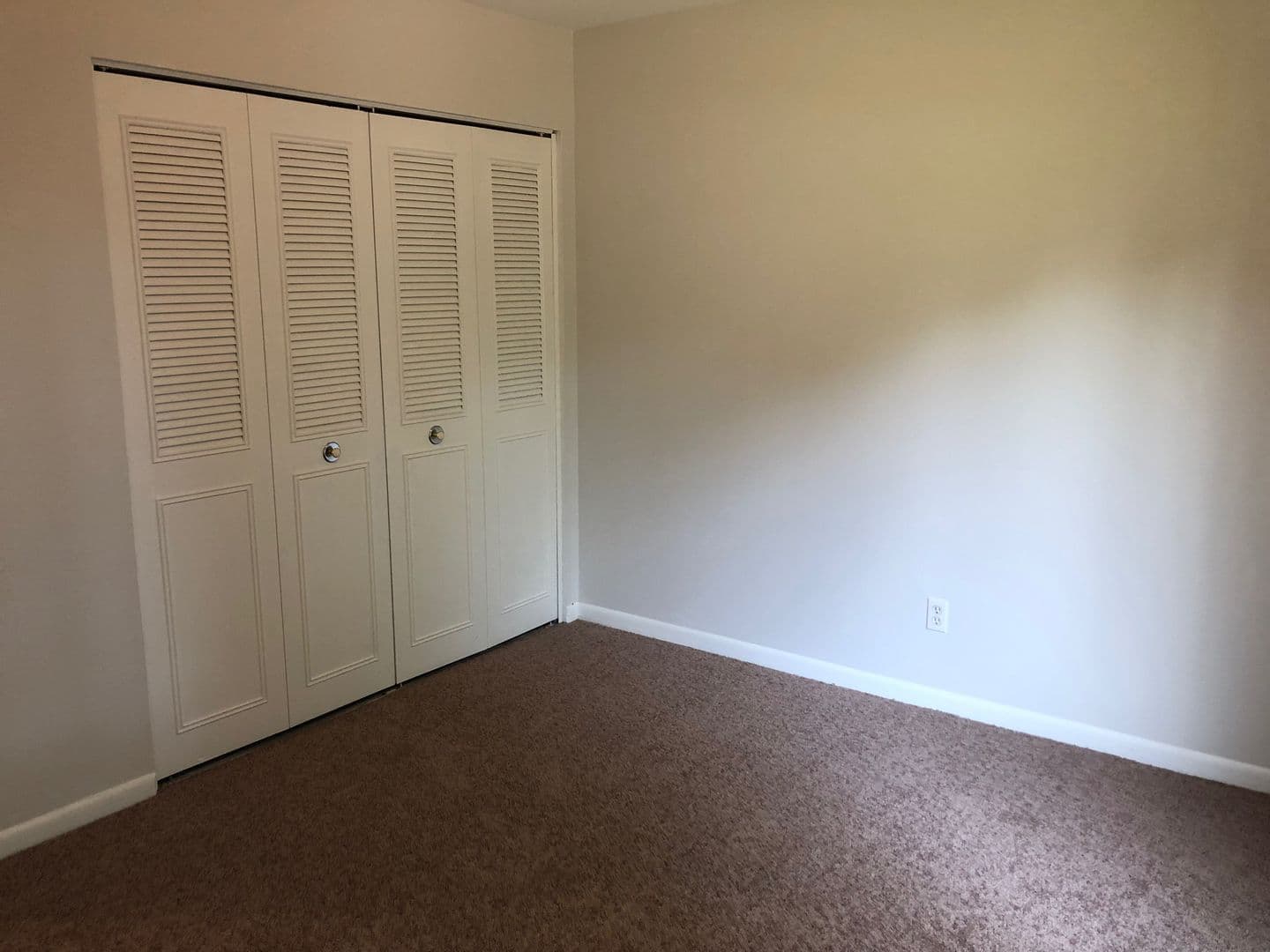 East Windsor Apartment: South Water Street