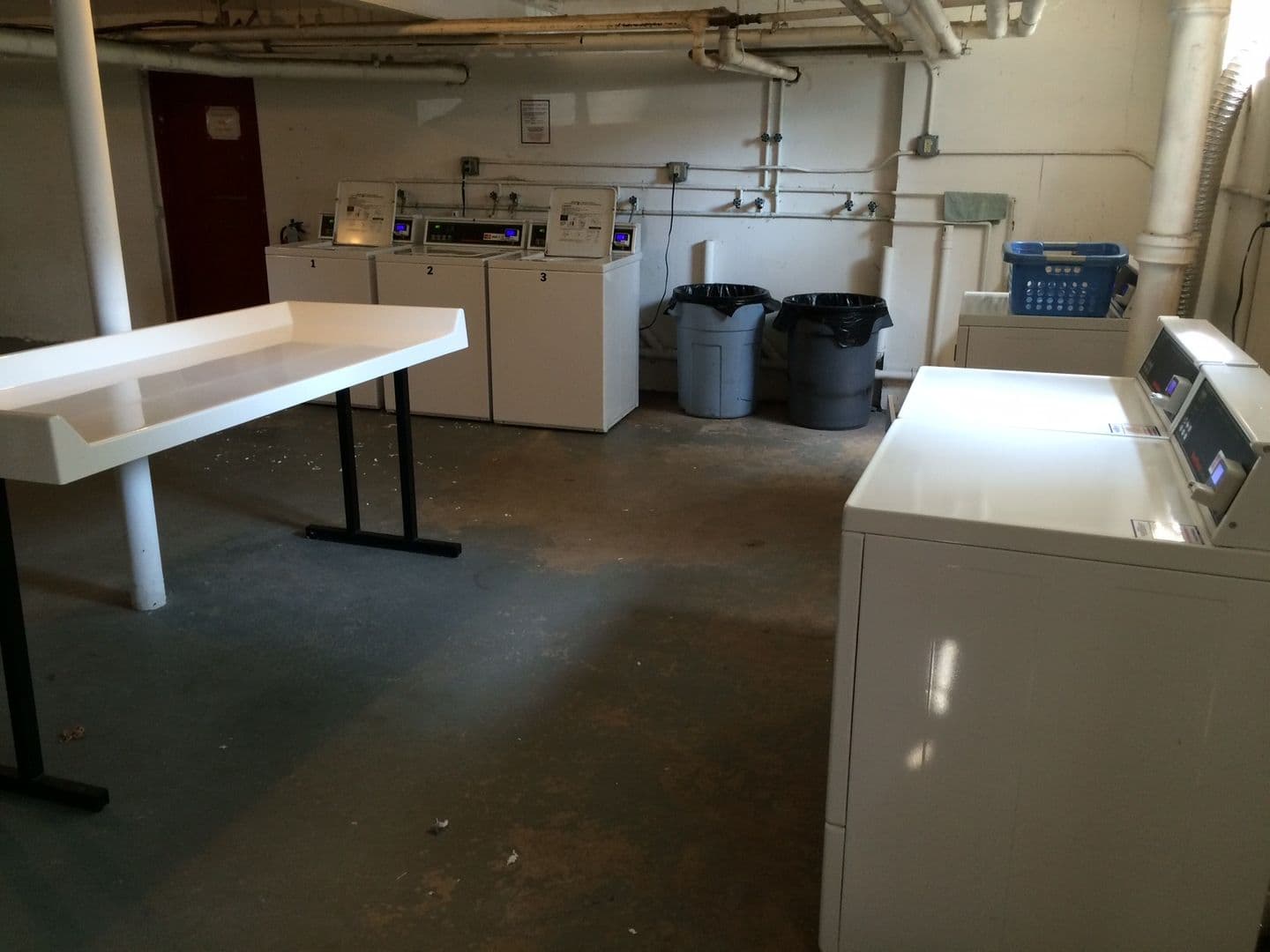 West Hartford Apartment: Boulevard & Vera