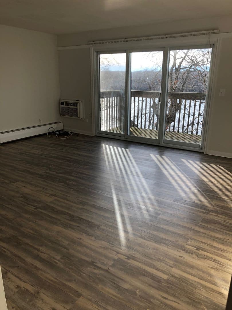 East Windsor Apartment: South Water Street