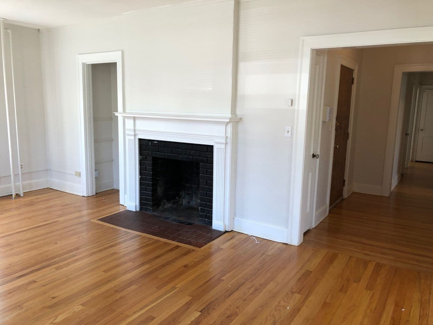 West Hartford Apartment: Farmington Avenue