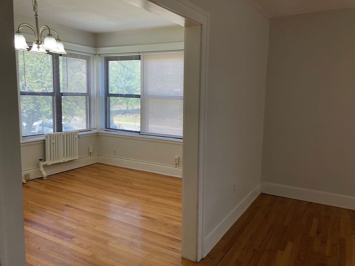 West Hartford Apartment: Farmington Avenue