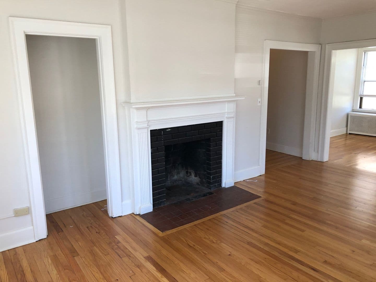 West Hartford Apartment: Farmington Avenue