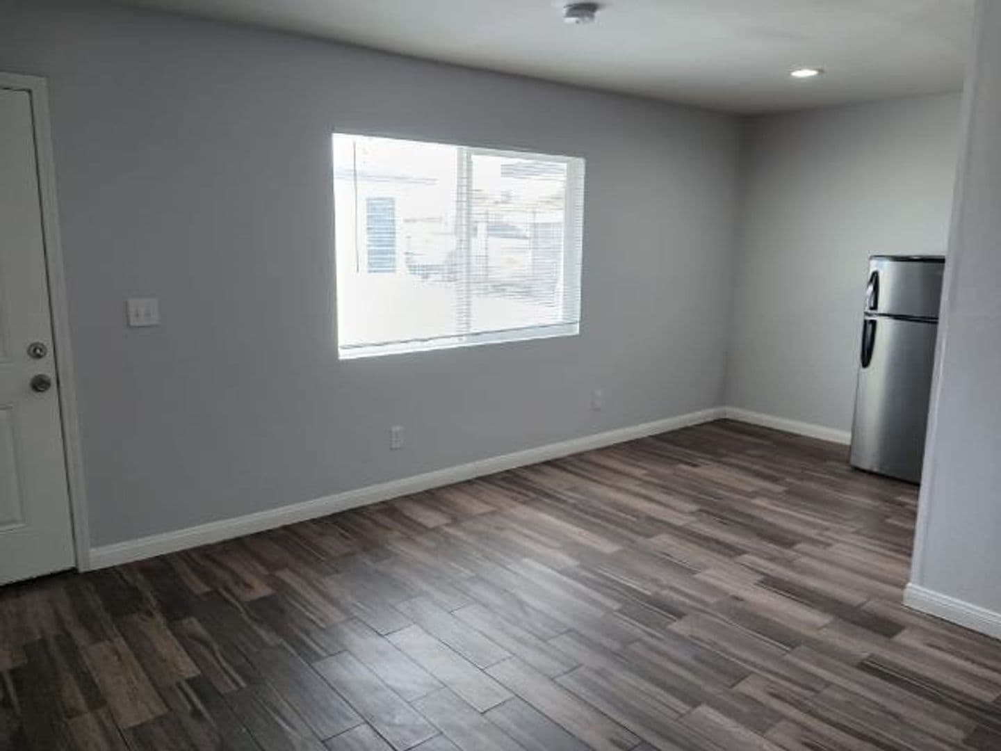 Las Vegas Apartment: 2409 Sunrise Avenue