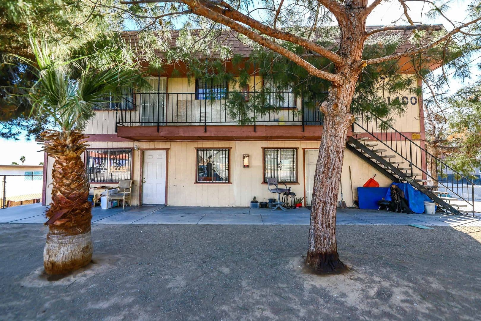 Las Vegas Apartment: 1400 & 1404 E Mesquite Ave.