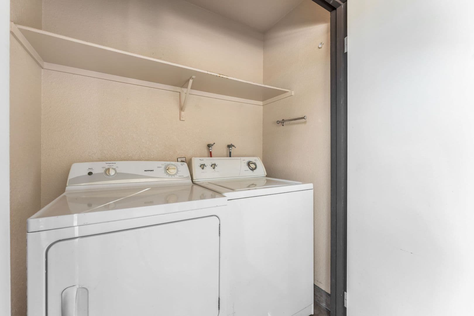 Las Vegas House: 2606 Durango Dr #223