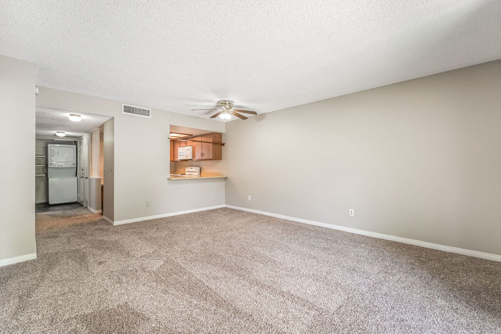 Las Vegas Apartment: 3823 S Maryland Parkway