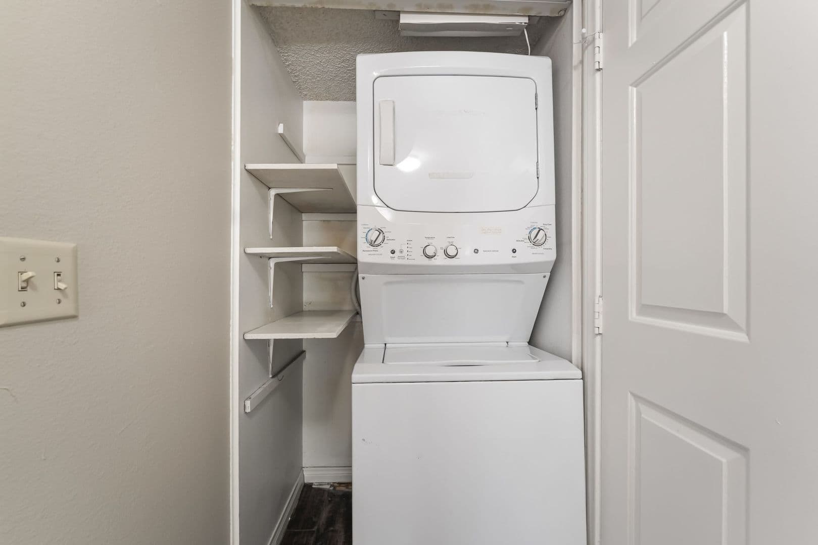 Las Vegas Apartment: 3823 S Maryland Parkway