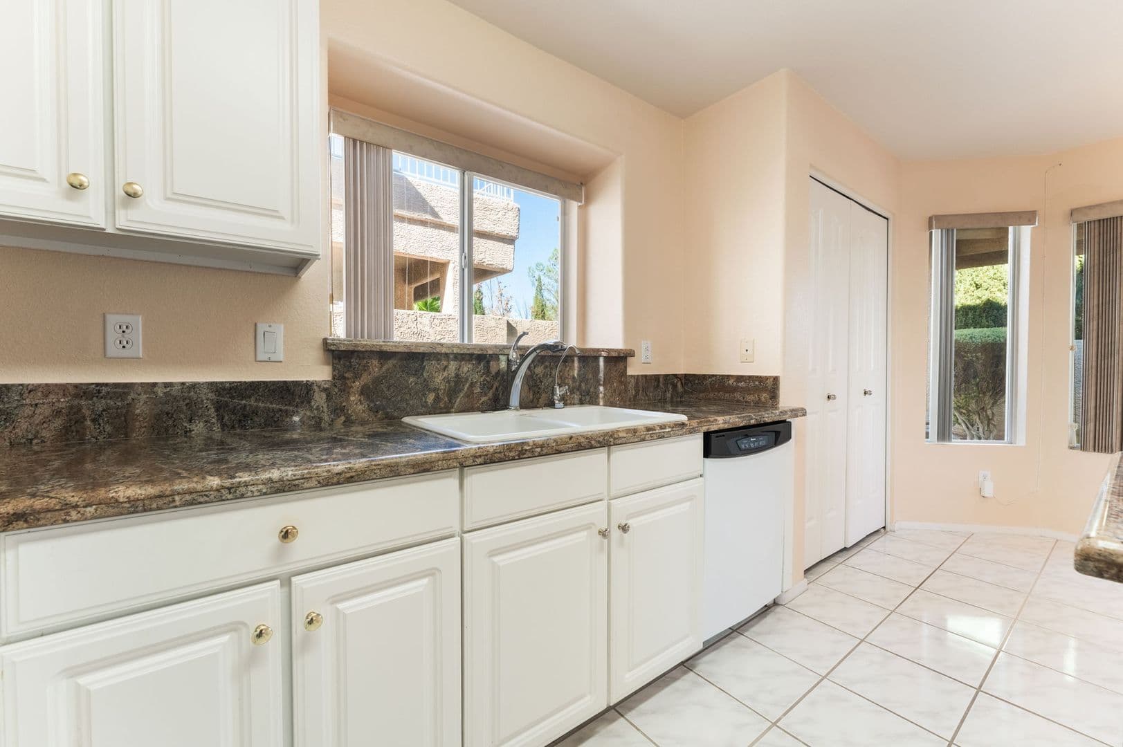 Las Vegas House: 2128 Starline Meadow Place