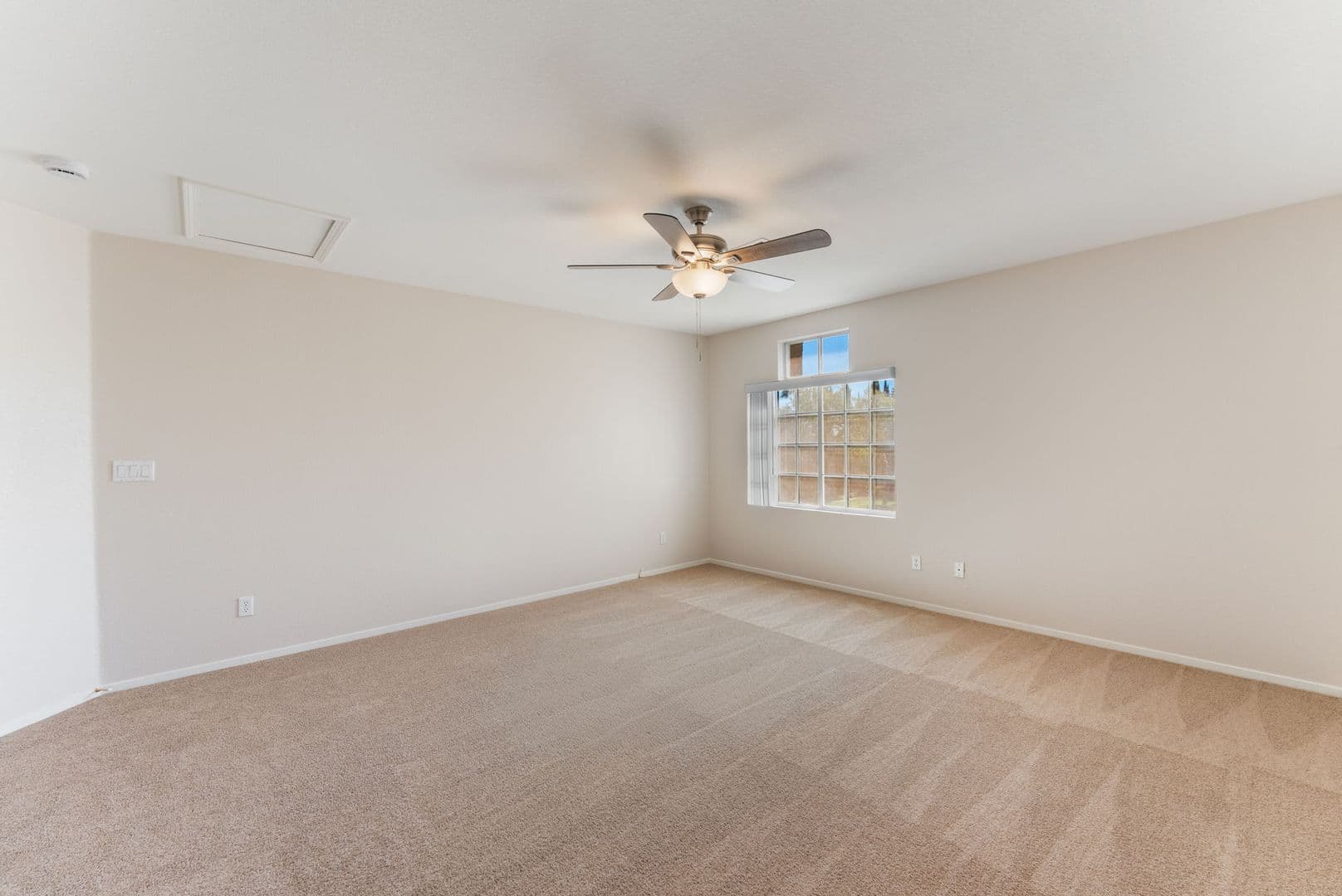 Las Vegas House: 2128 Starline Meadow Place