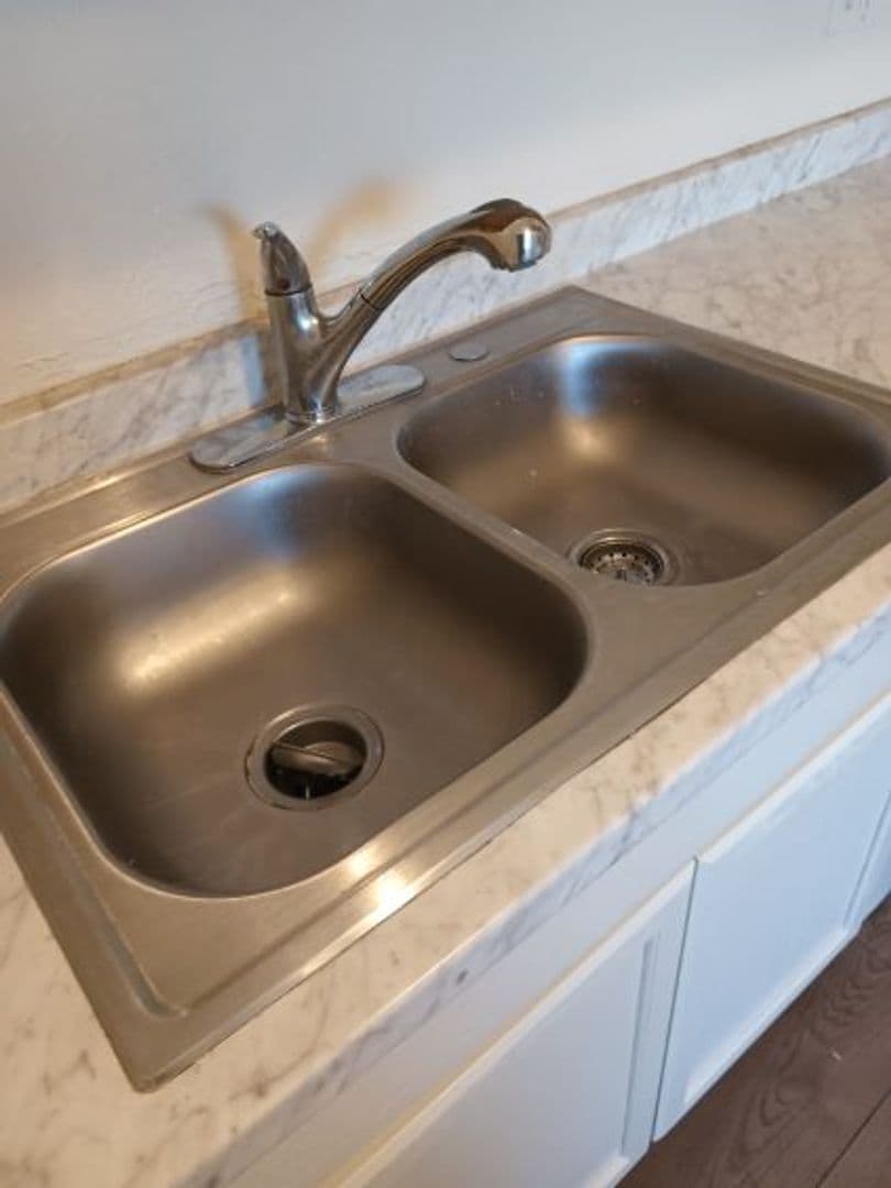 Las Vegas Apartment: 2409 Sunrise Avenue