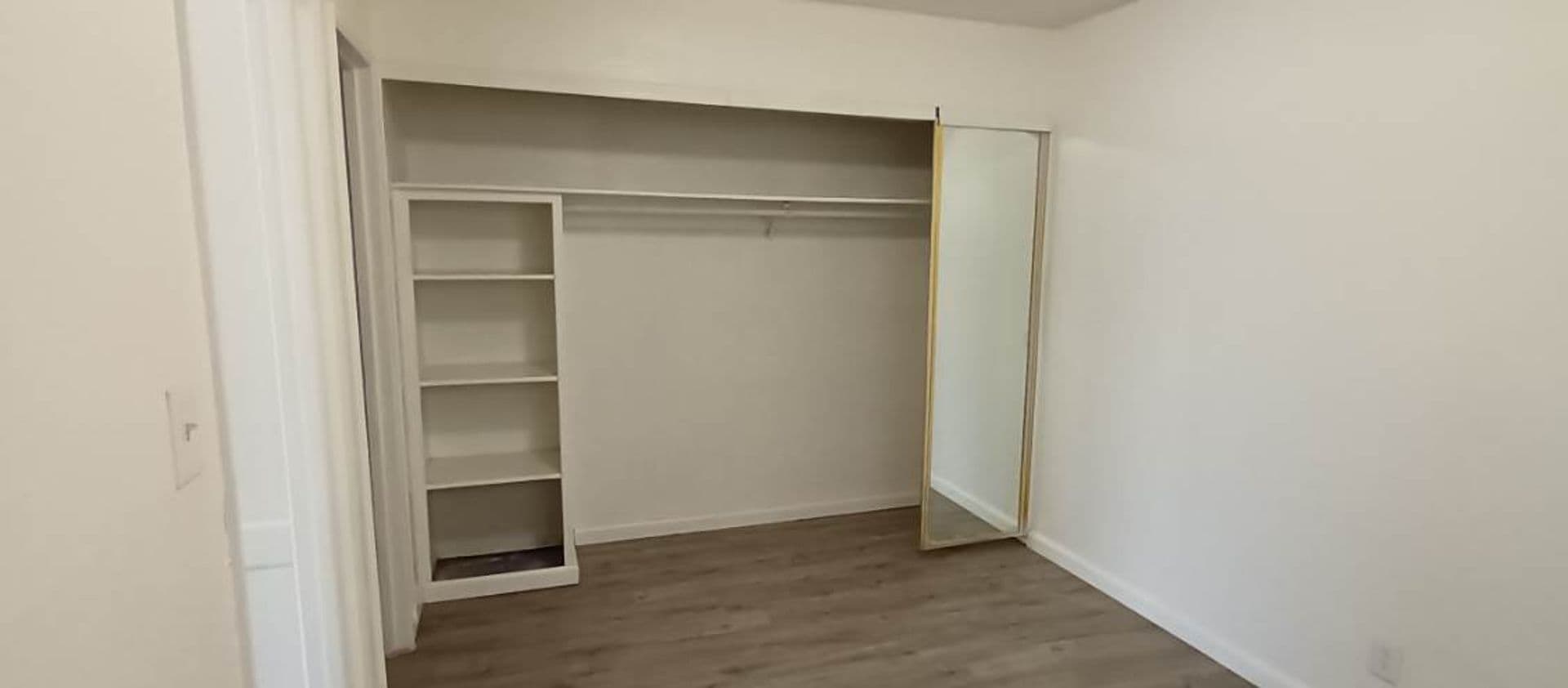 Las Vegas Apartment: 2409 Sunrise Avenue