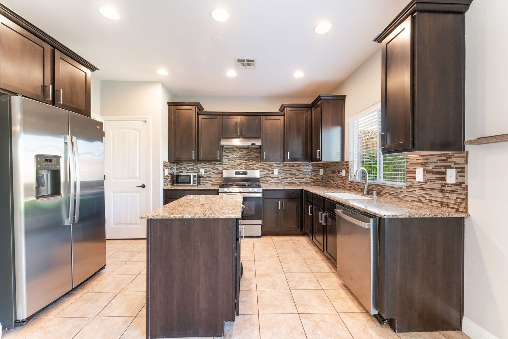 Las Vegas House: 10232 Gibson Isle Drive