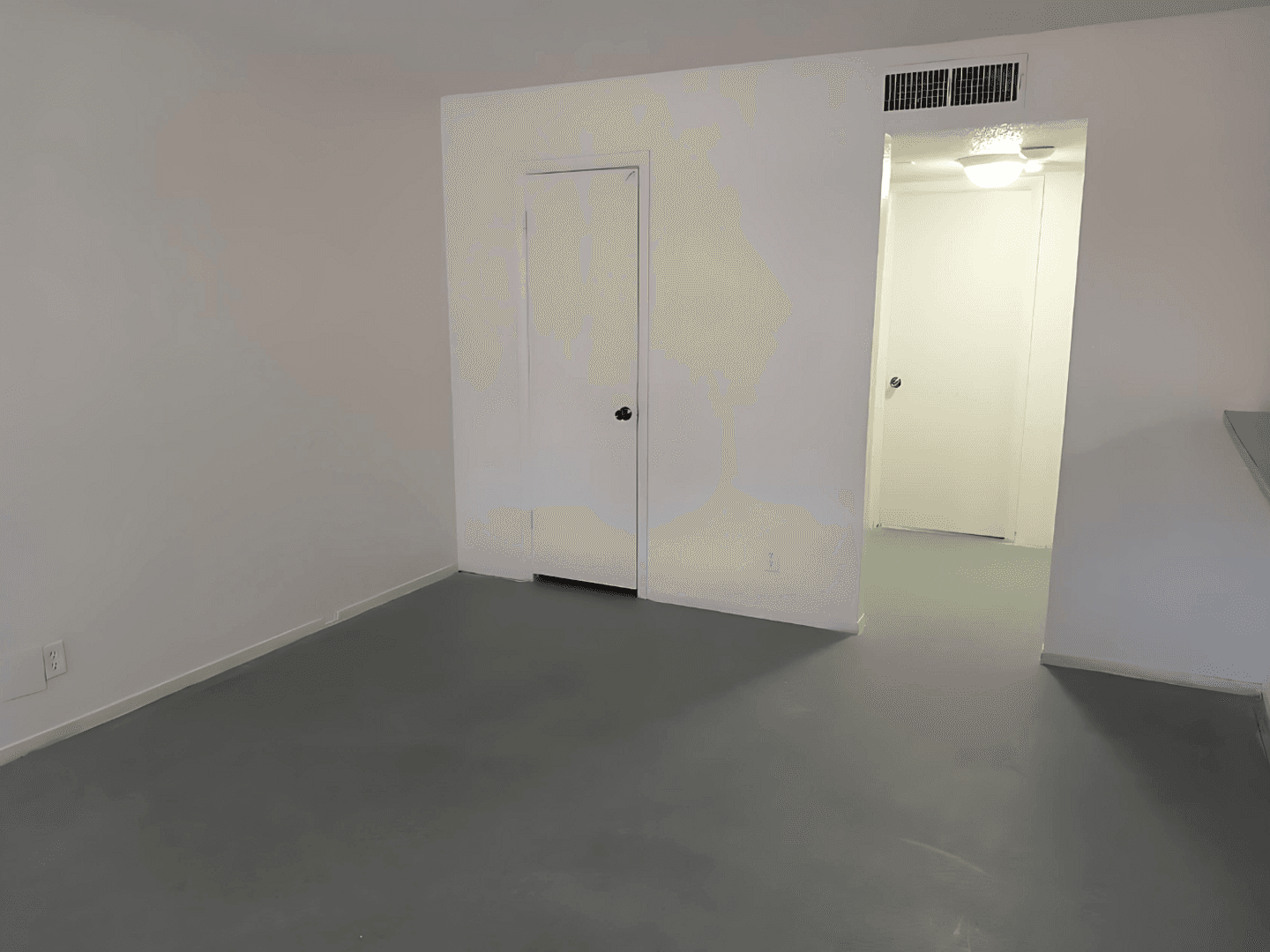 Las Vegas Apartment: 1400 & 1404 E Mesquite Ave.