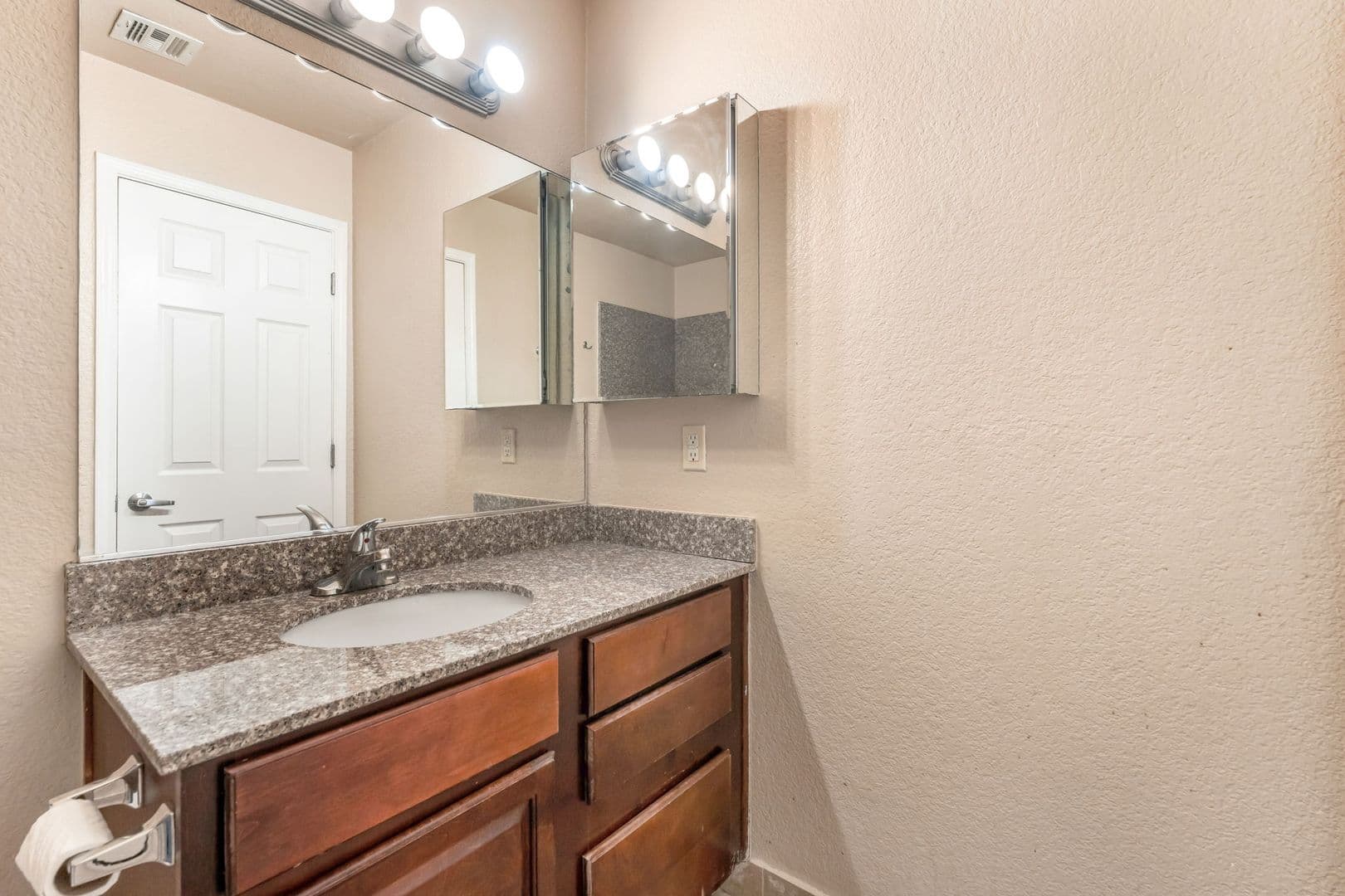 Las Vegas House: 2606 Durango Dr #223