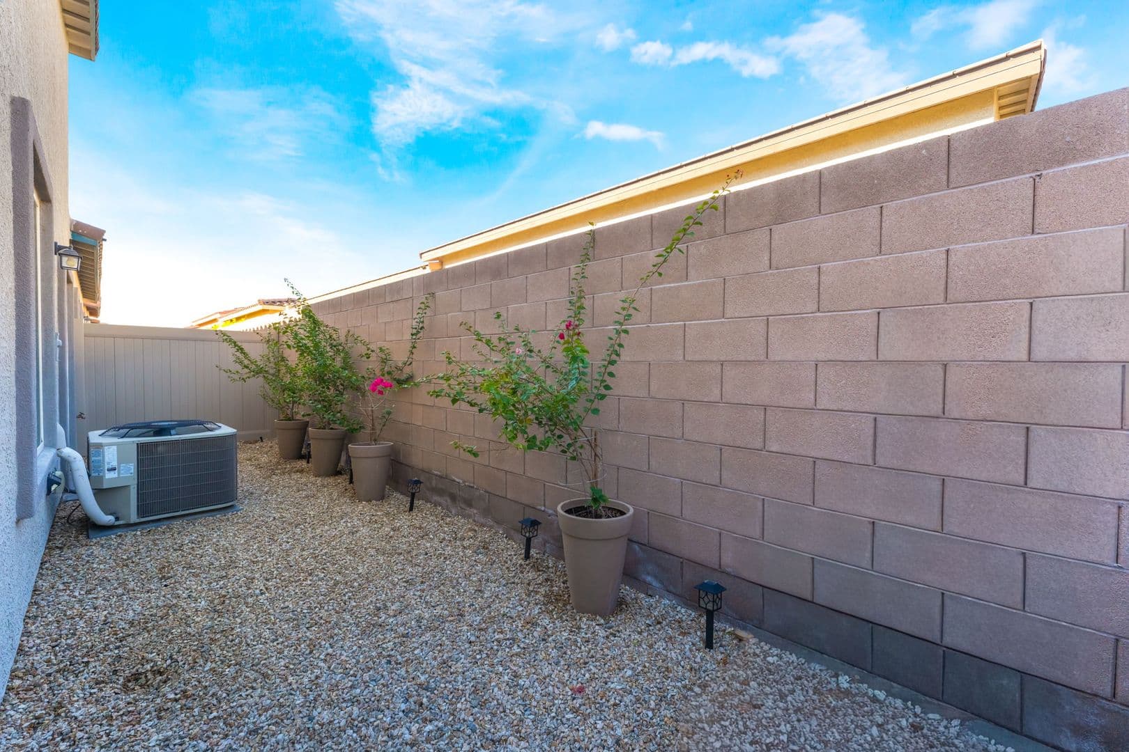 North Las Vegas House: 7533 Cooks Meadow St