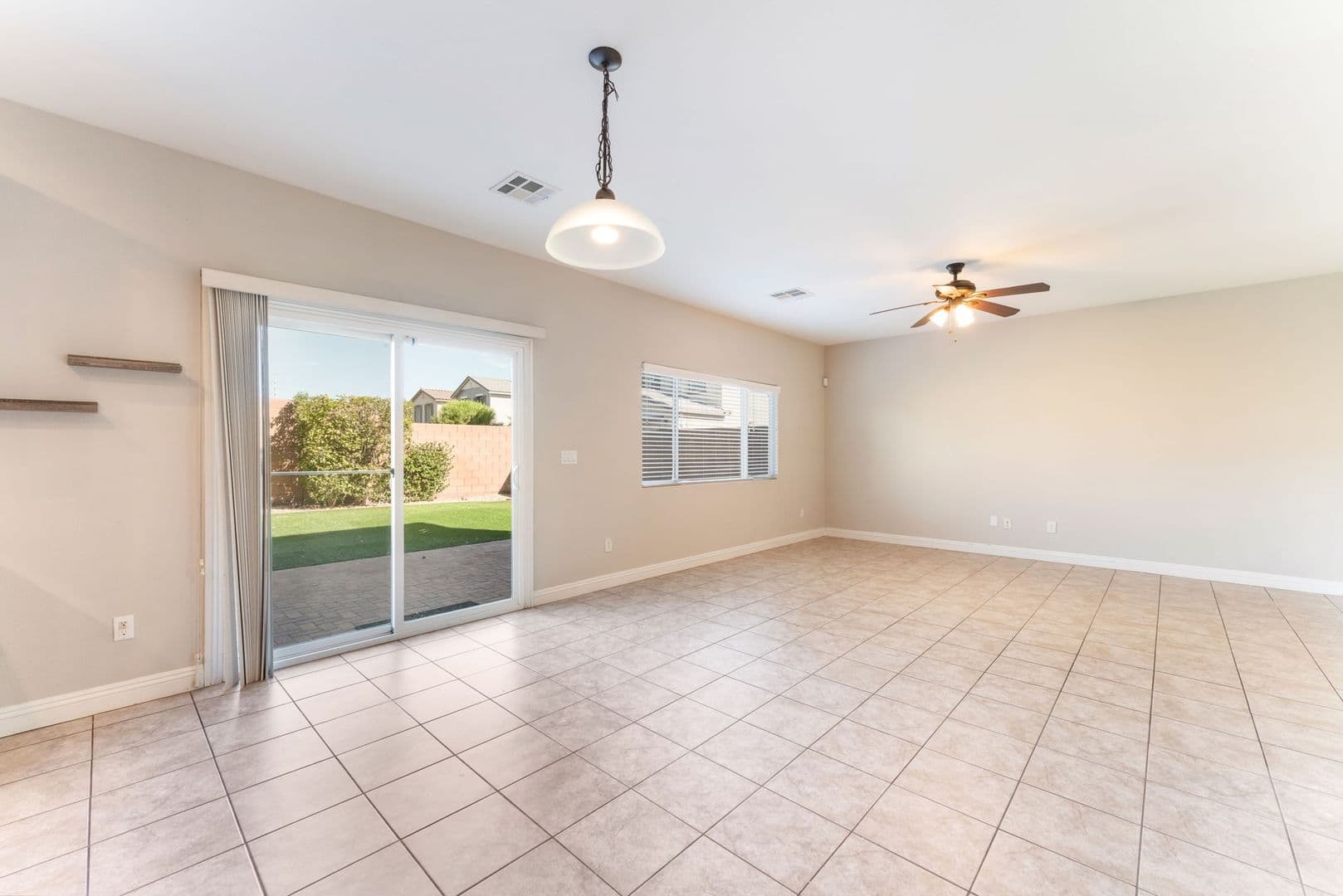 Las Vegas House: 10232 Gibson Isle Drive
